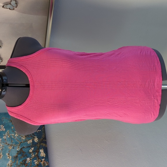 Pink ribbed tank - Picture 1 of 4